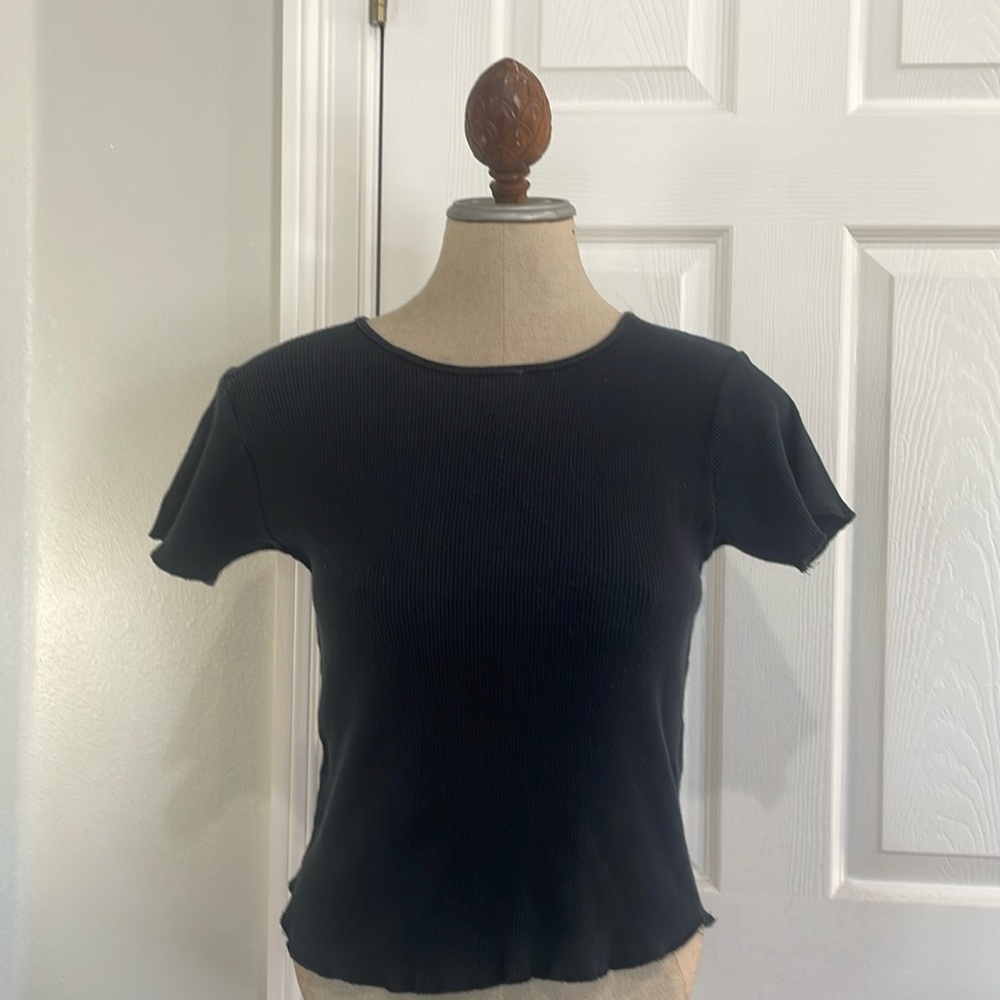 Danskin short sleeve ribbed black top 100% cotton women’s size medium
